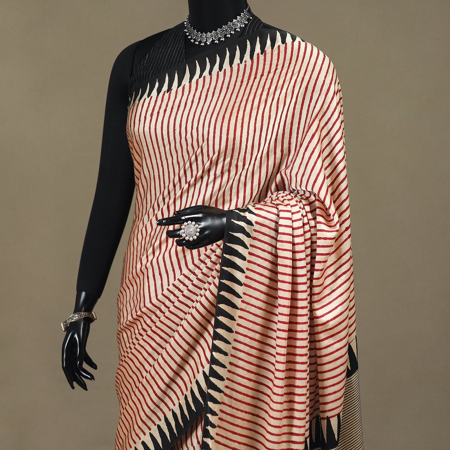 Beige - modal silk hand bagru saree 11 - handcrafted