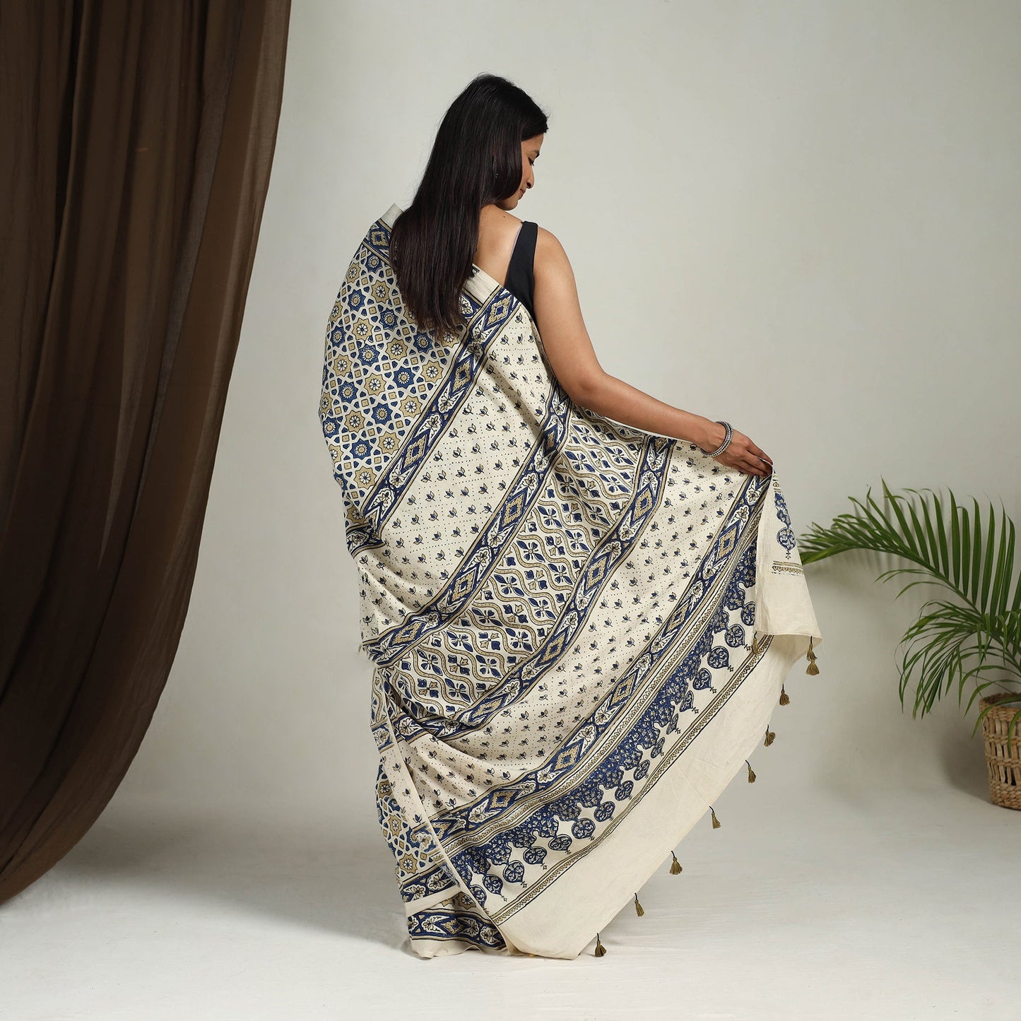 Multicolor - Mul Cotton Block Print Ajrakh Saree 06