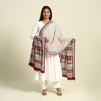  Beige Natural Dye Mul Cotton Bagh Print Dupatta