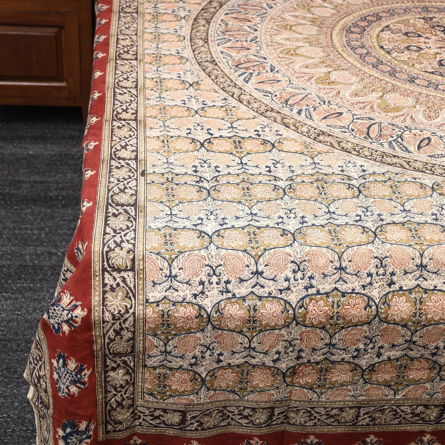 Buy Pedana Kalamkari Block Printed Cotton Double Bed Cover (111 x 91 in) 21 Online at iTokri.com