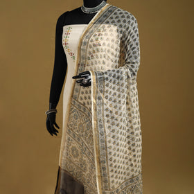 Beige - natural dyed kota doria cotton dupatta 08