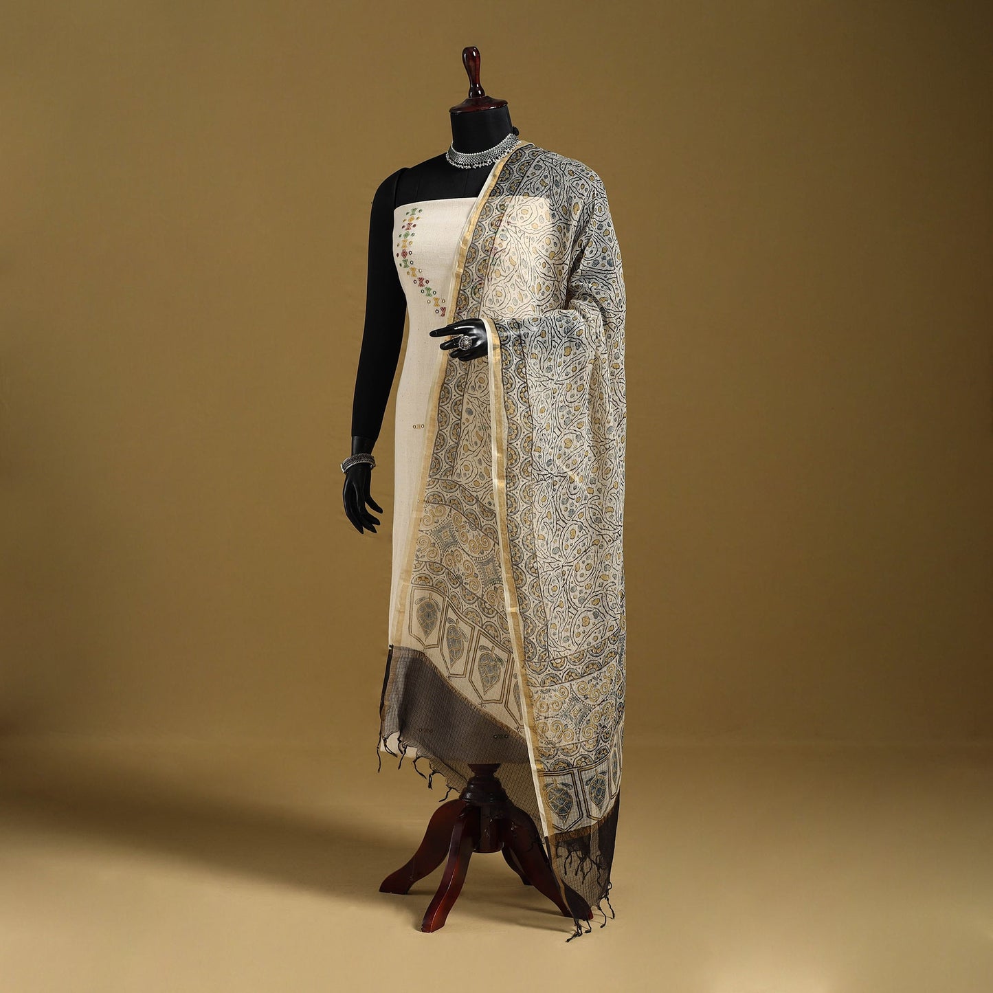 Beige - natural dyed kota doria cotton dupatta 11