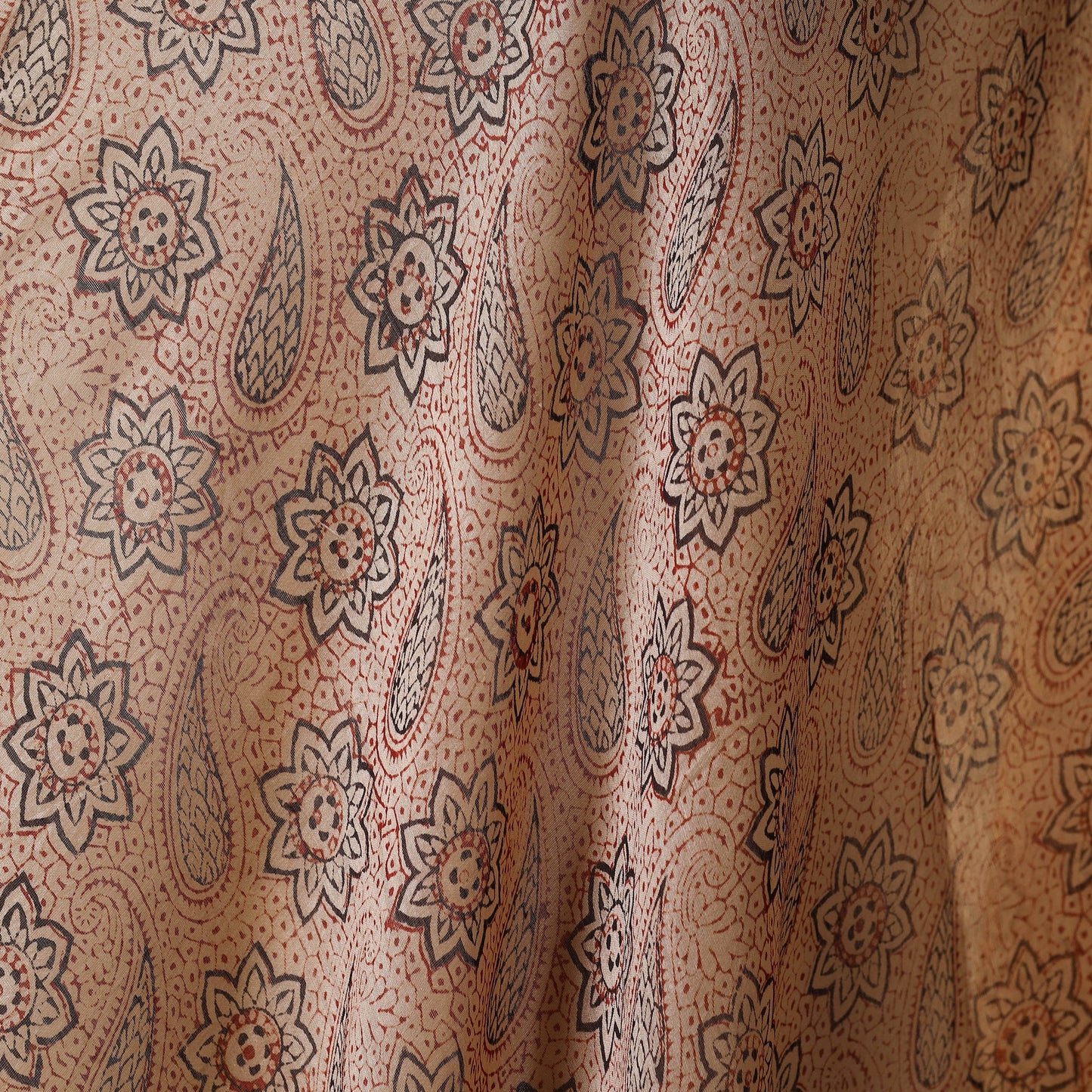 Beige - natural dyed handloom chanderi silk pedana