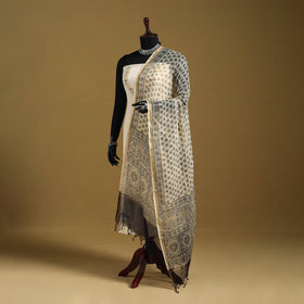 Beige - natural dyed kota doria cotton dupatta 08