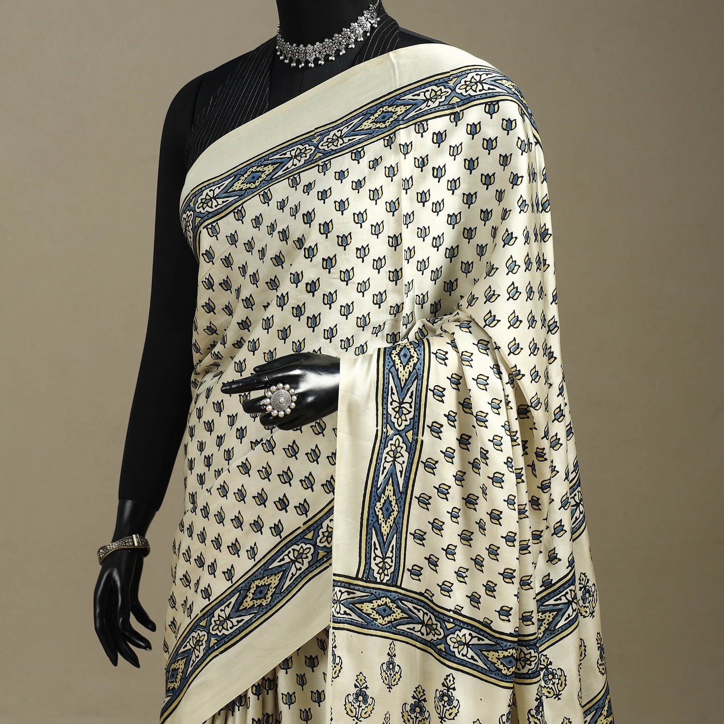 Natural dyed modal silk saree with lagdi patta 05