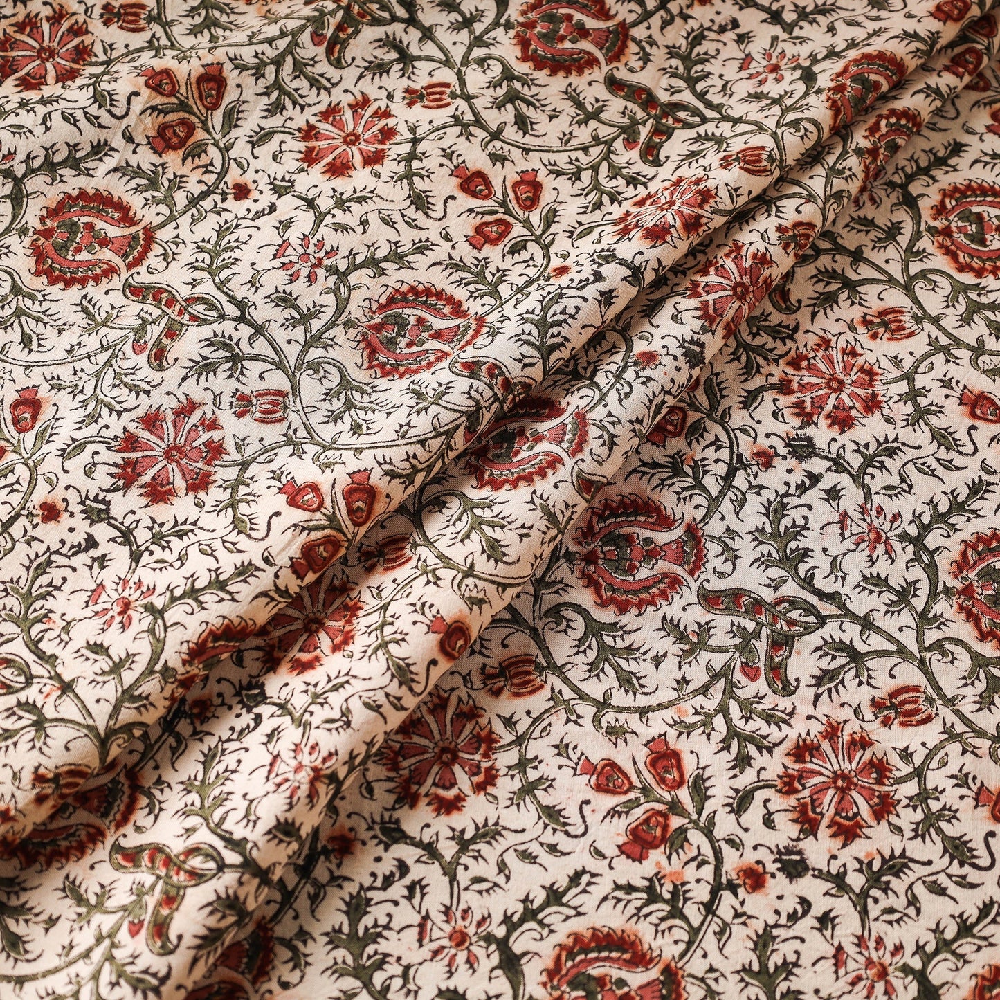 Buy Pedana Kalamkari Block Printed Cotton Fabric Online at iTokri.com