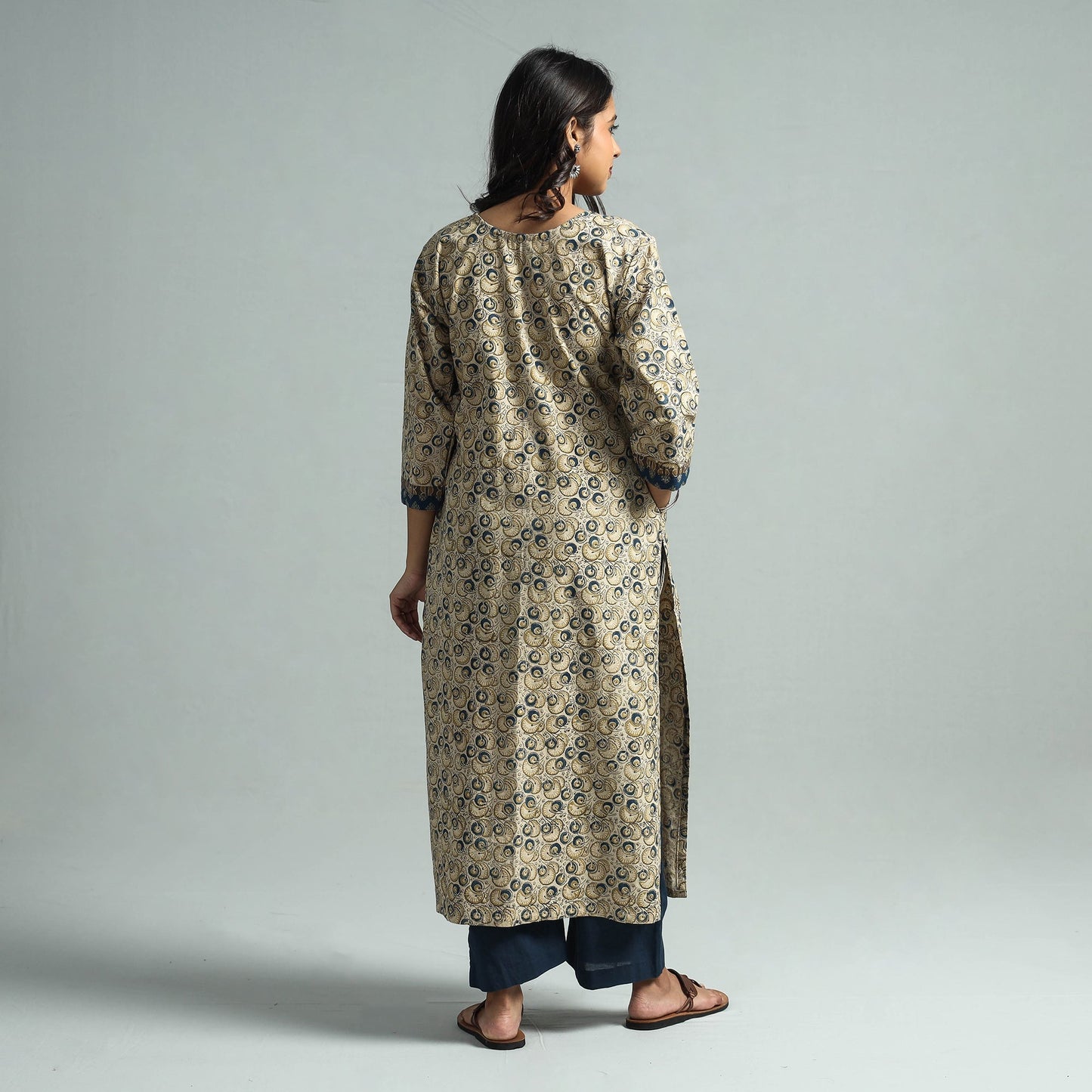  Pedana Kalamkari Block Printed Cotton Kurta with Palazzo Set Online at iTokri.com