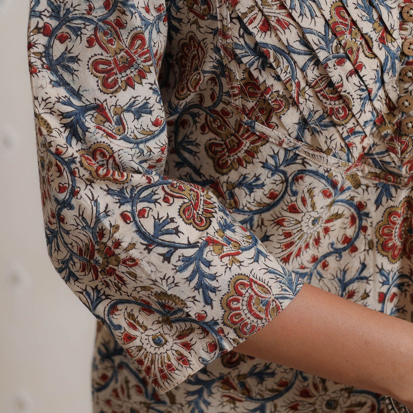 Buy Pedana Kalamkari Block Printed Cotton Pintuck Straight Kurta 13 Online at iTokri.com