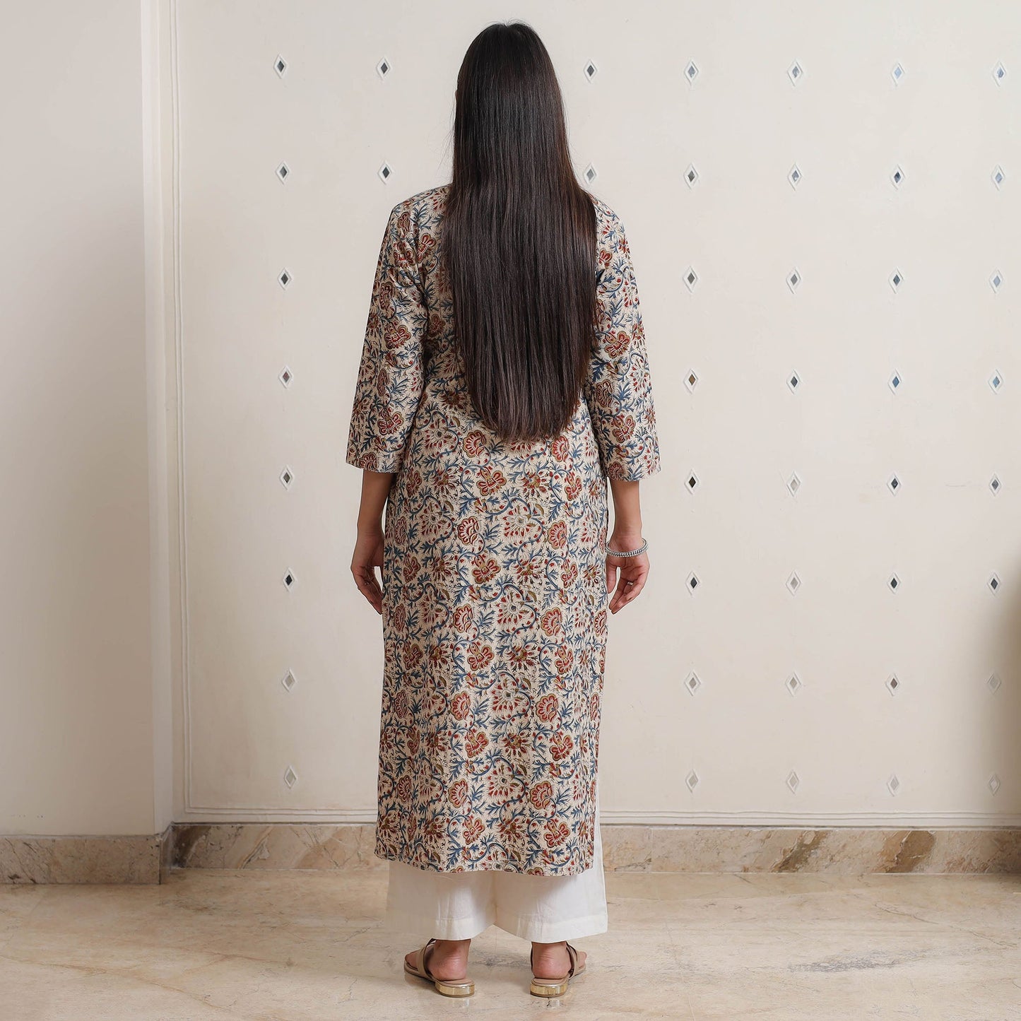 Buy Pedana Kalamkari Block Printed Cotton Pintuck Straight Kurta 13 Online at iTokri.com