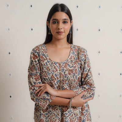 Buy Pedana Kalamkari Block Printed Cotton Pintuck Straight Kurta 13 Online at iTokri.com