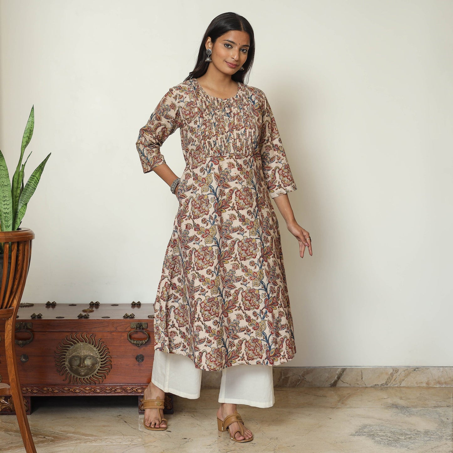 Buy Pedana Kalamkari Hand Block Printed Cotton Pintuck Kurta 59 Online at iTokri.com