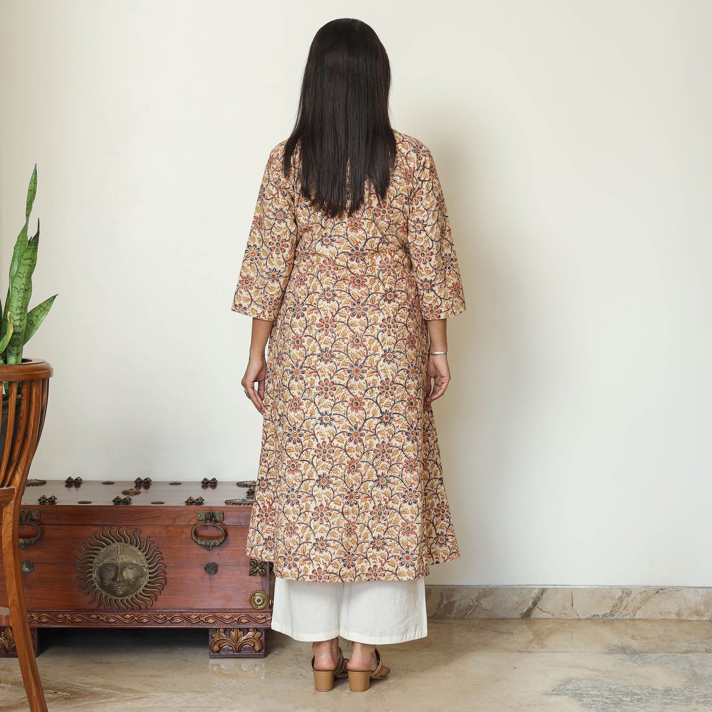 Buy Pedana Kalamkari Hand Block Printed Cotton A-Line Kurta 07 Online at iTokri.com