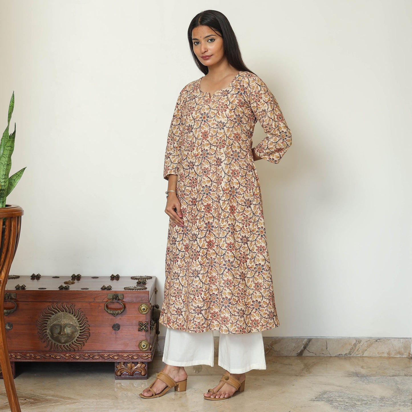 Buy Pedana Kalamkari Hand Block Printed Cotton A-Line Kurta 07 Online at iTokri.com