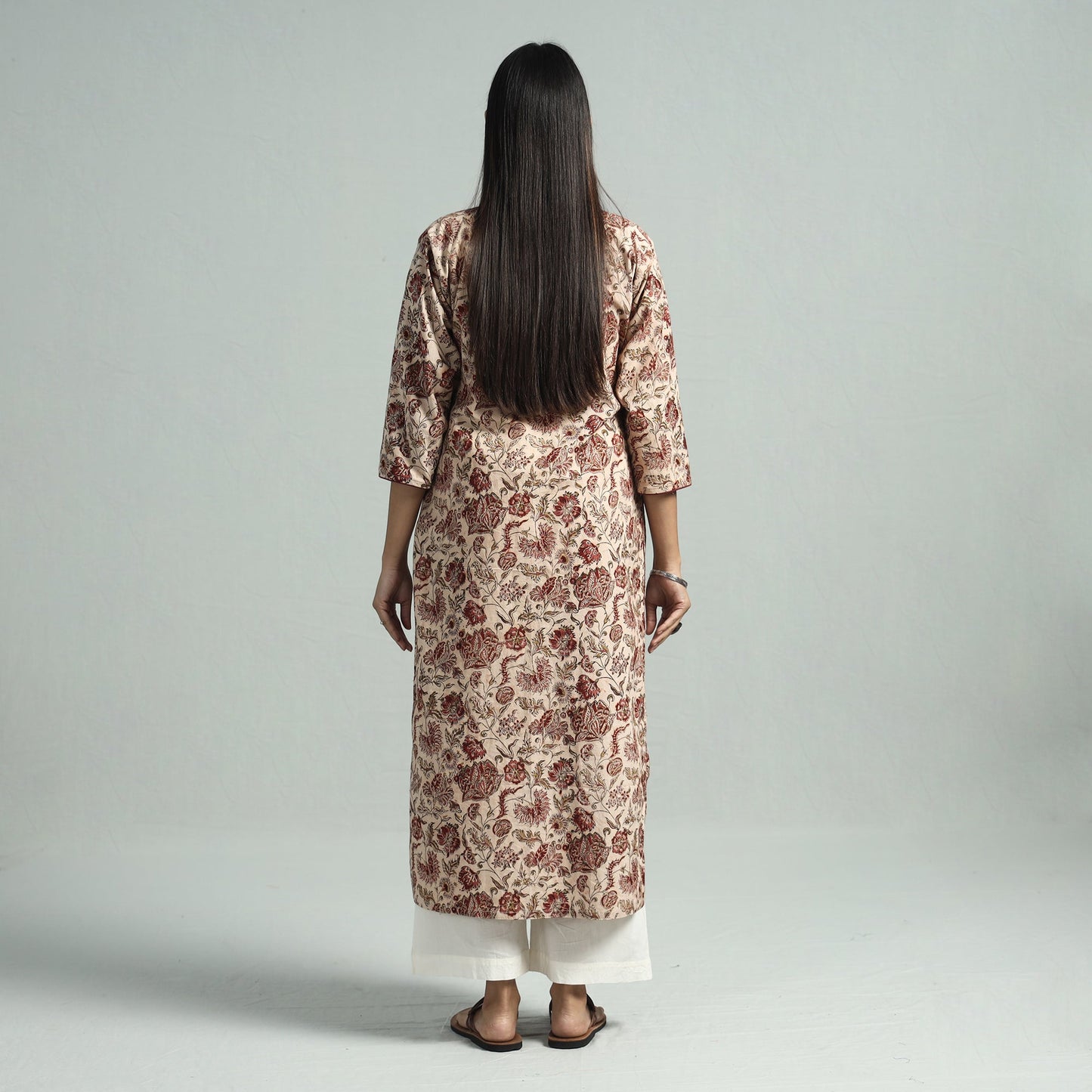 Buy Pedana Kalamkari Hand Block Printed Cotton Kurta Online at iTokri.com