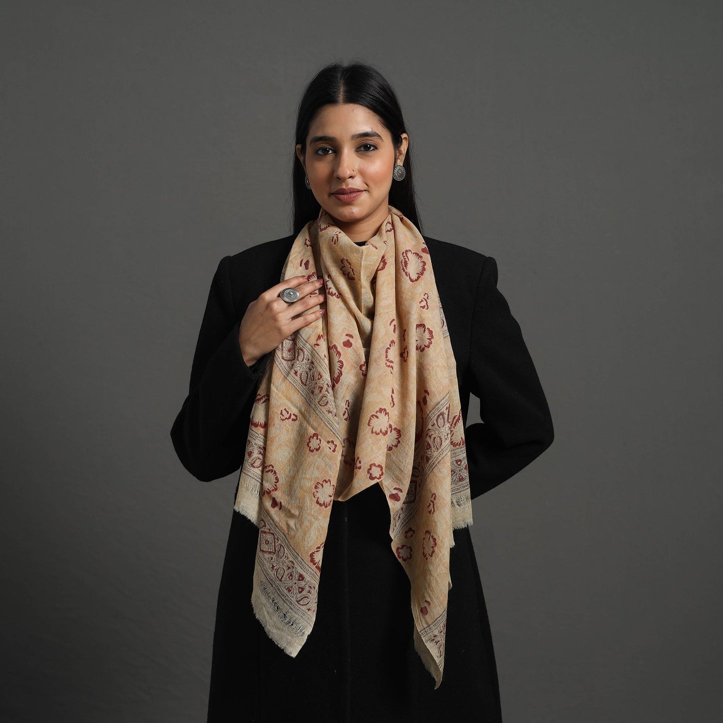 Beige Block Print Pedana Kalamkari Wool Stole