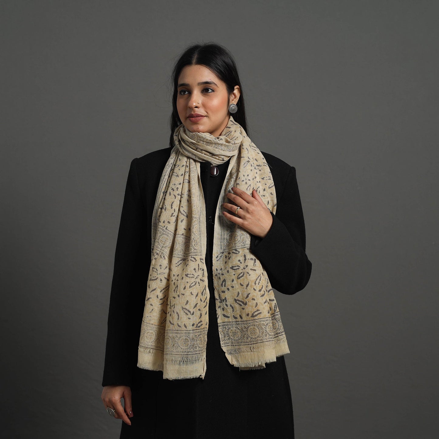 Beige - pedana kalamkari wool stole 32 - handcrafted