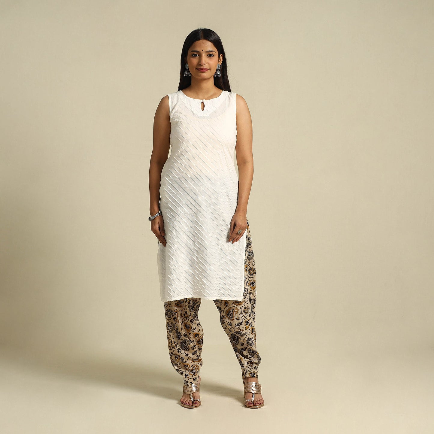  Beige Pedana Block Print Mul Cotton Kalamkari Salwar