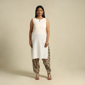  Beige Pedana Block Print Mul Cotton Kalamkari Salwar