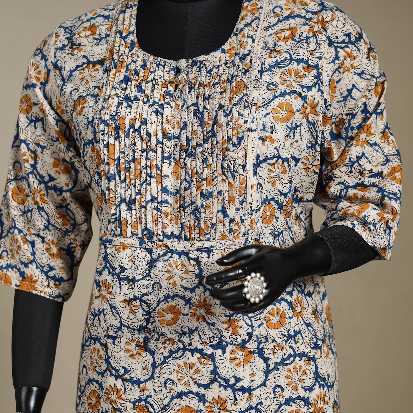 Beige - pedana natural dyed cotton straight pintuck