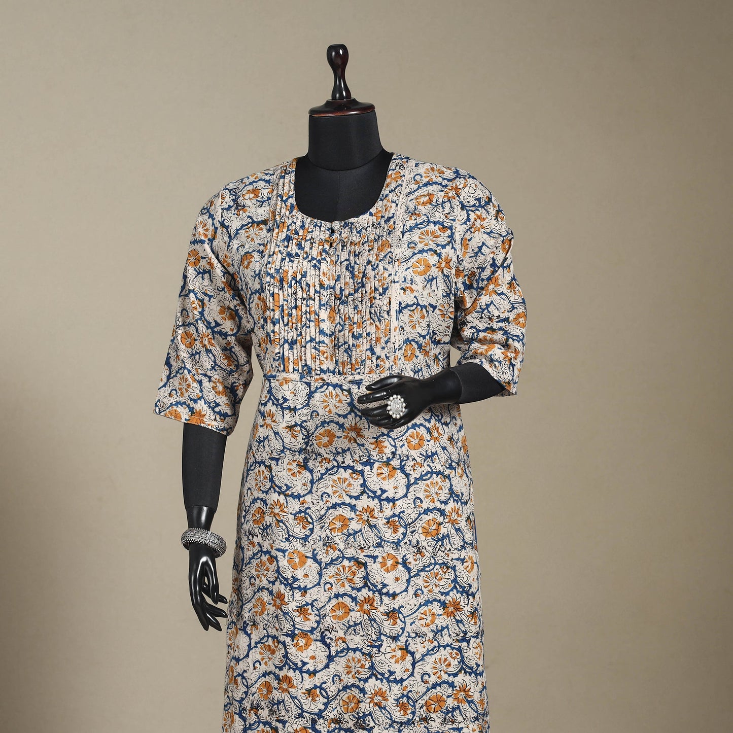 Beige - pedana natural dyed cotton straight pintuck