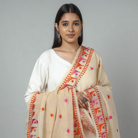 Buy Phulkari Hand Embroidery Kota Doria Silk Dupatta with Tassels Online at iTokri.com