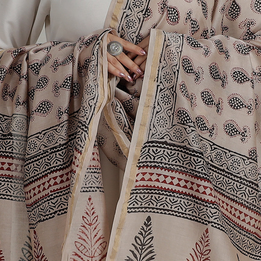  Block Printed Chanderi Silk Bagh Dupatta