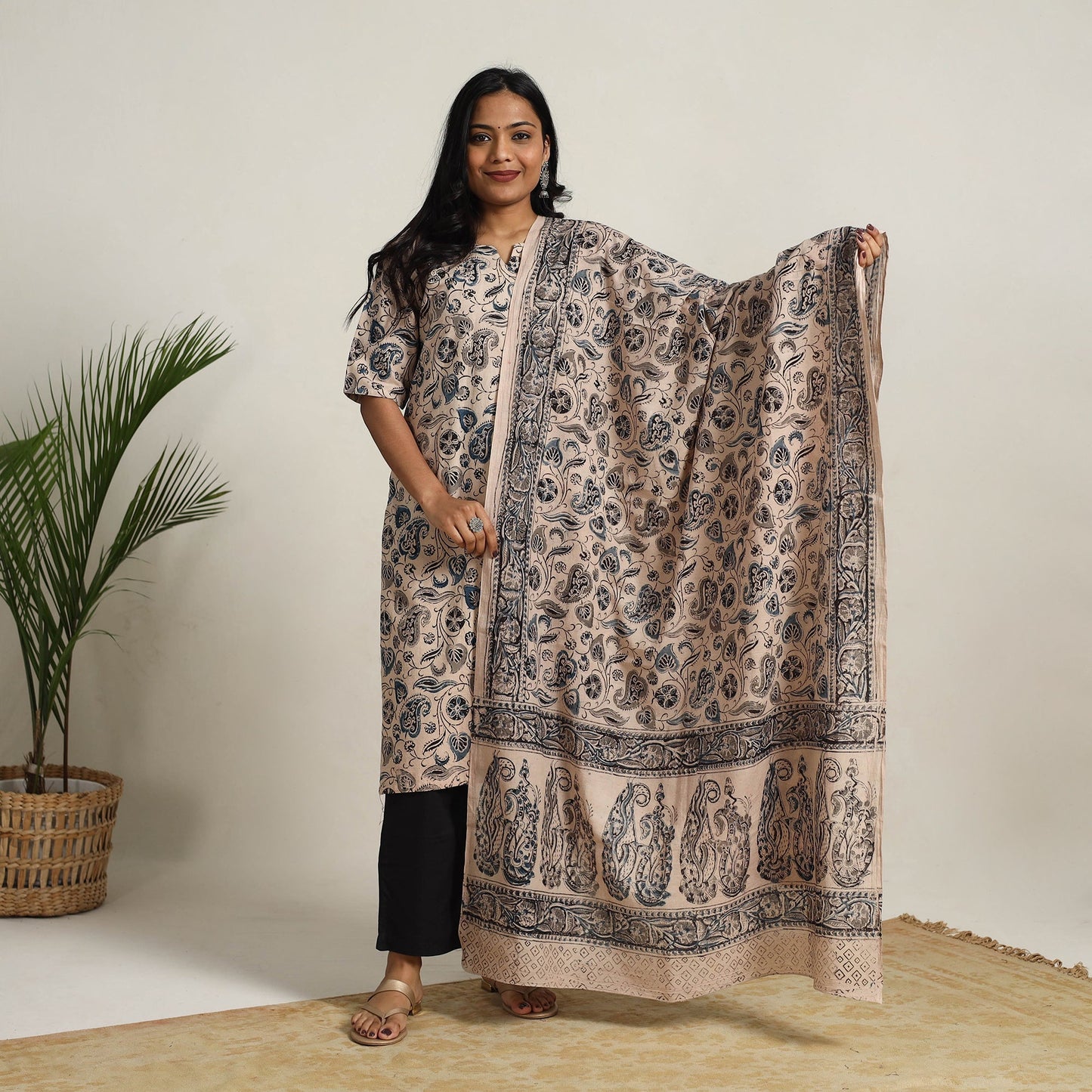 Beige - printed cotton kalamkari kurta set 06 - handcrafted