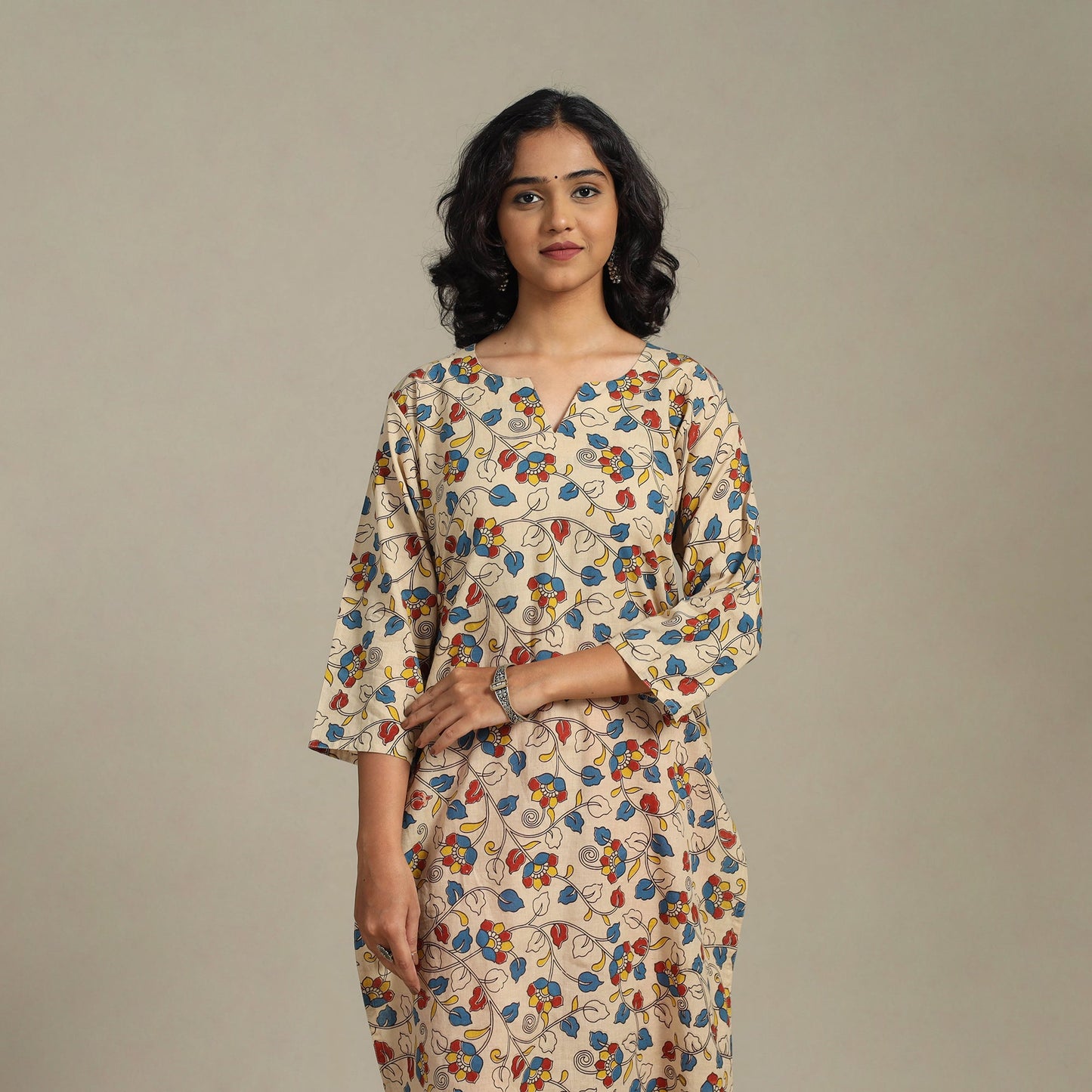 Beige Printed Cotton Straight Kalamkari Kurta