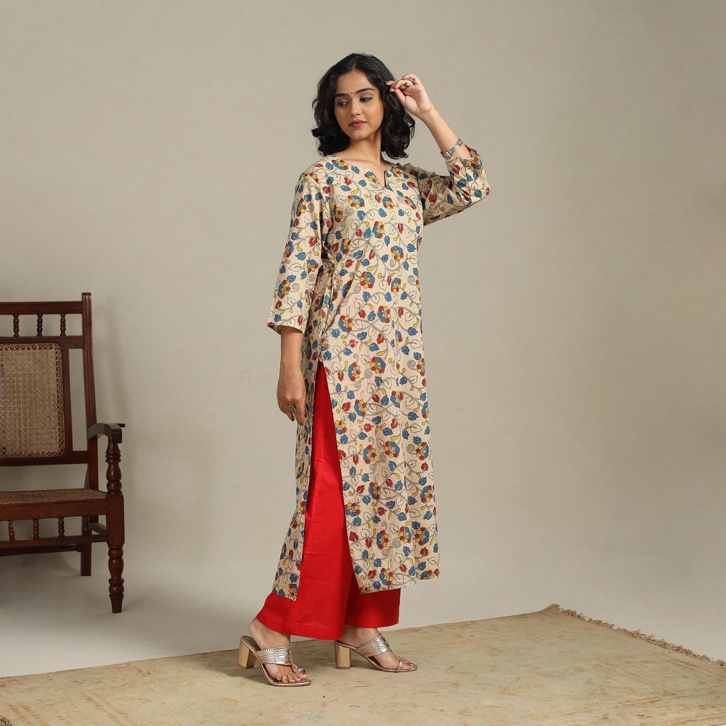 Beige Printed Cotton Straight Kalamkari Kurta