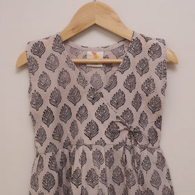 Pure cotton baby girls bagh angrakha dress (1-2 years) 14