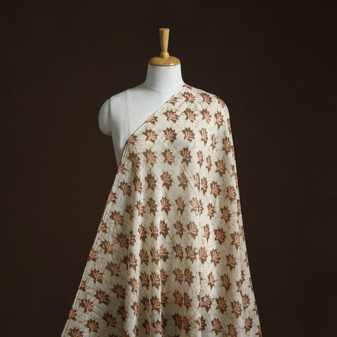 Pure mul cotton kutch hand block batik print fabric 16