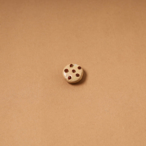 Beige - quirklets handpainted clay cookie fridge magnet 30