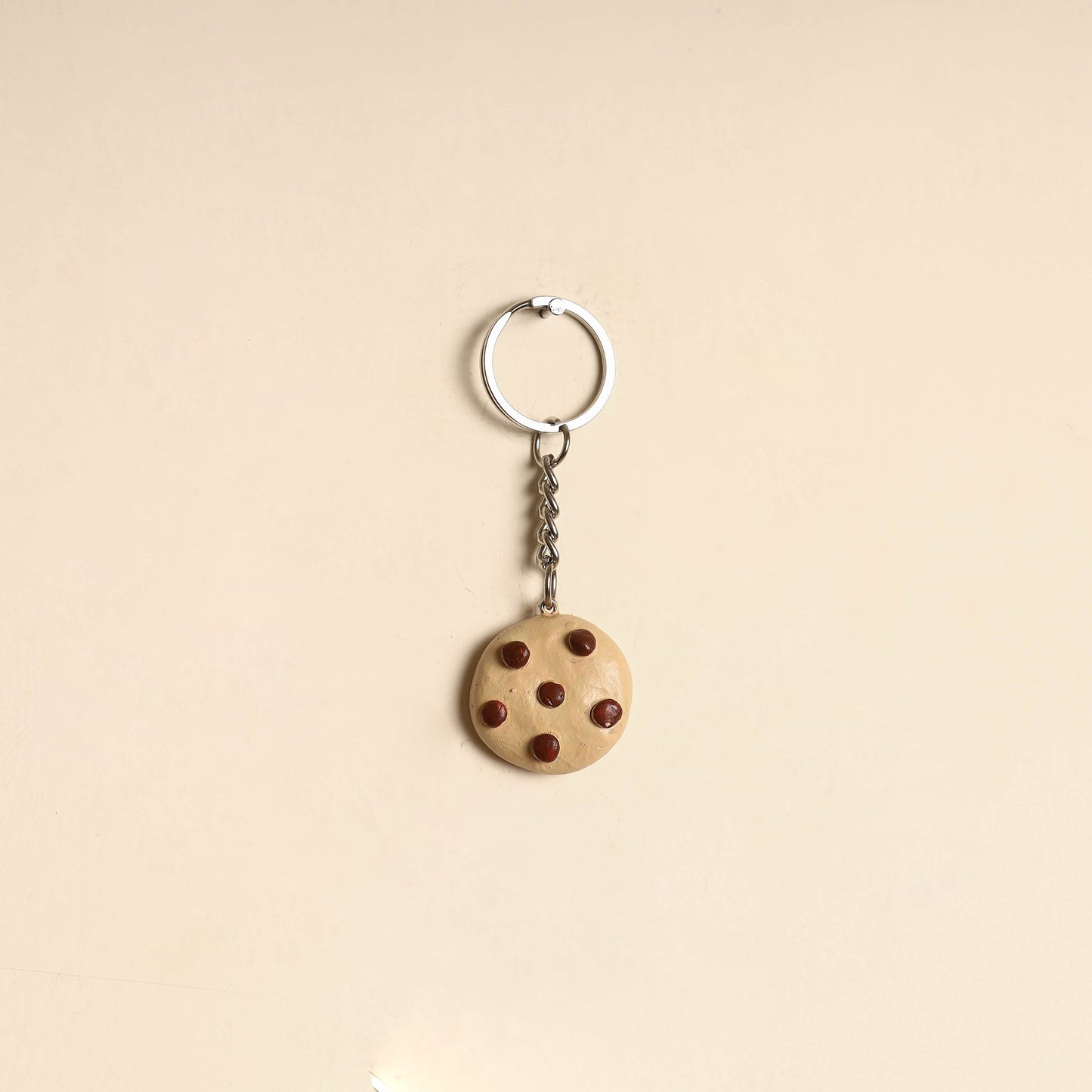 Beige - quirklets handpainted clay cookie keychain 01