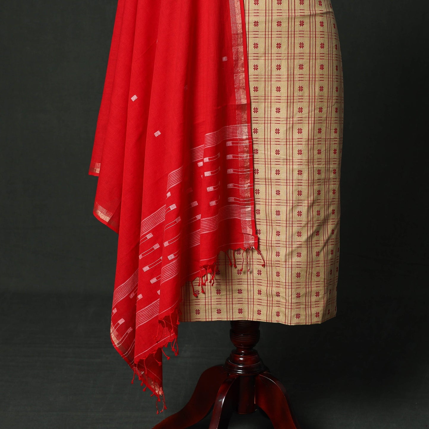 Sambalpuri embroidered cotton 2pc unstitched dress material
