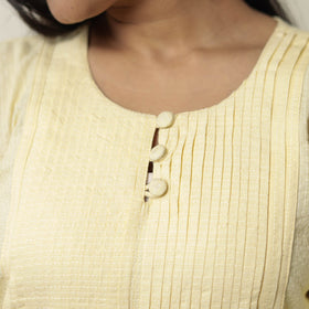  Plain Running Stitch Cotton Pintuck A-Line Long Kurta 33 Online at iTokri.com