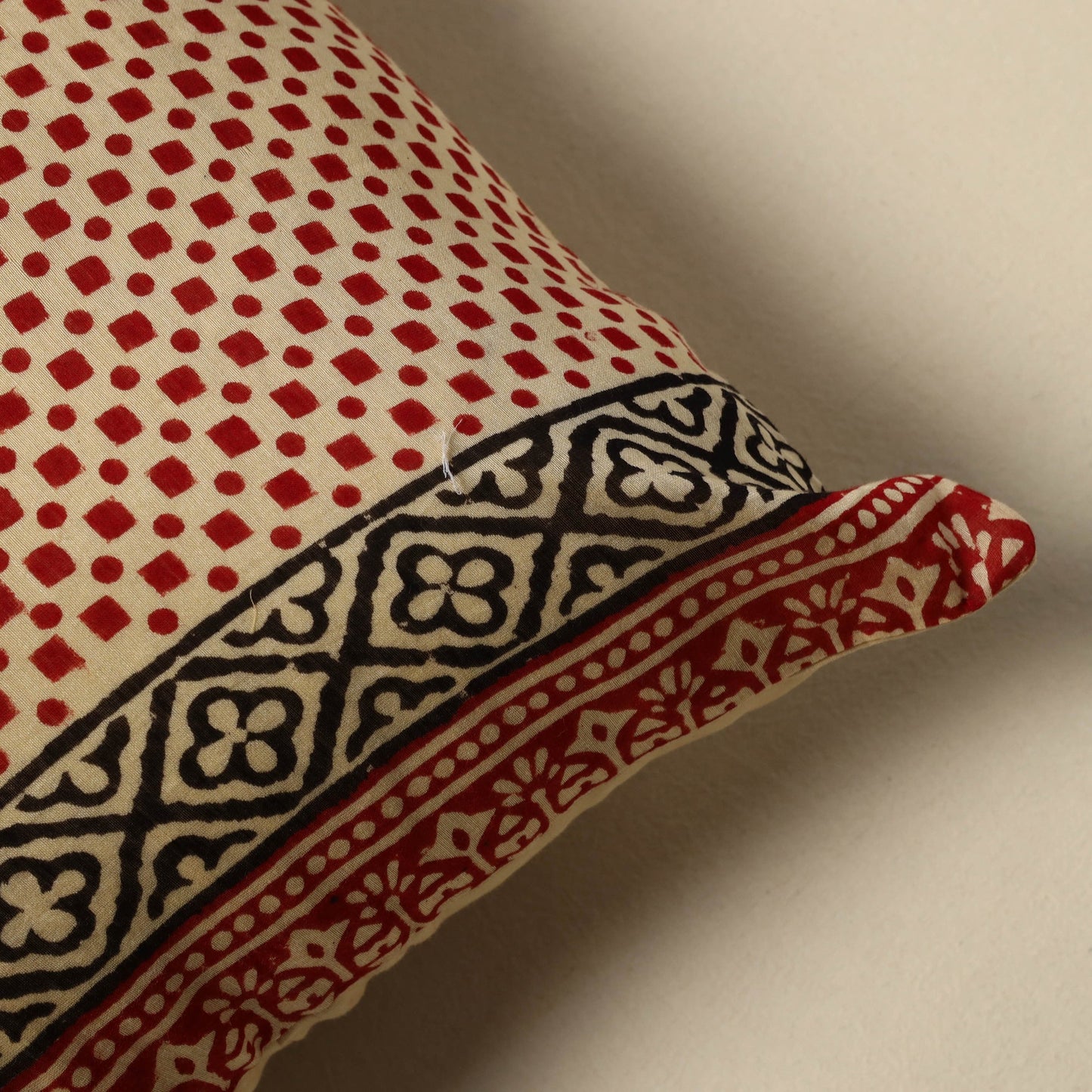 Sanganeri cushion cover 30 - handcrafted