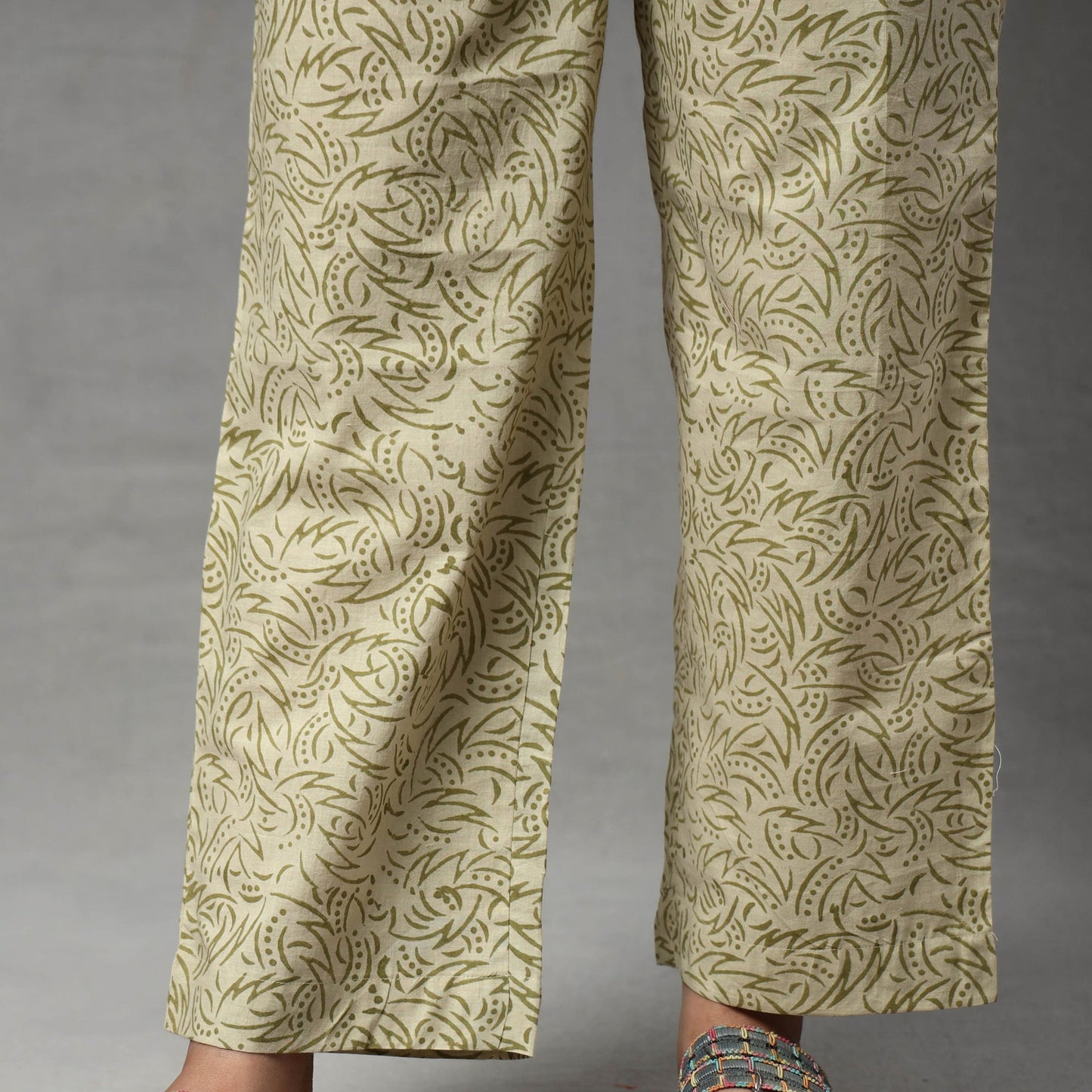 Buy Sanganeri Block Printing Cotton Kurta with Palazzo & Dupatta Set Online at iTokri.com