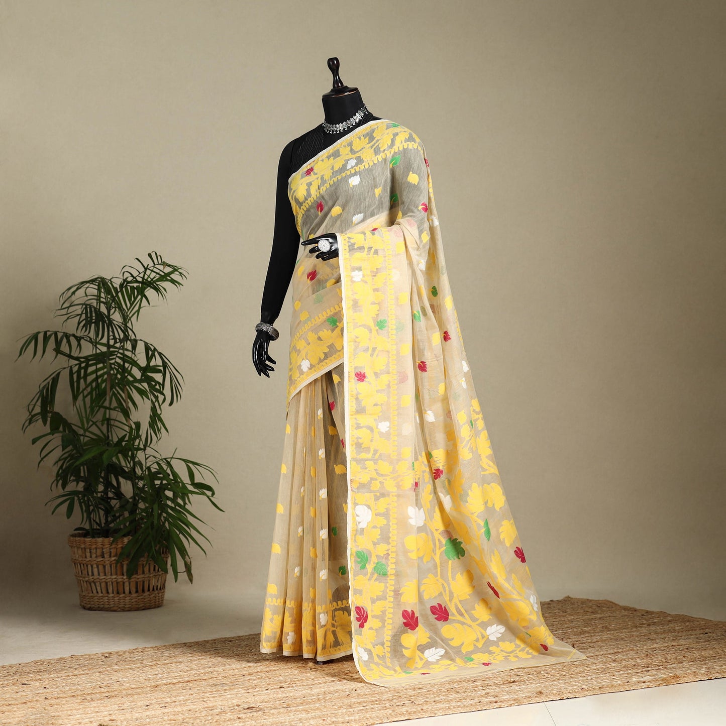 Beige - silk cotton dhakai jamdani saree 04 - handcrafted