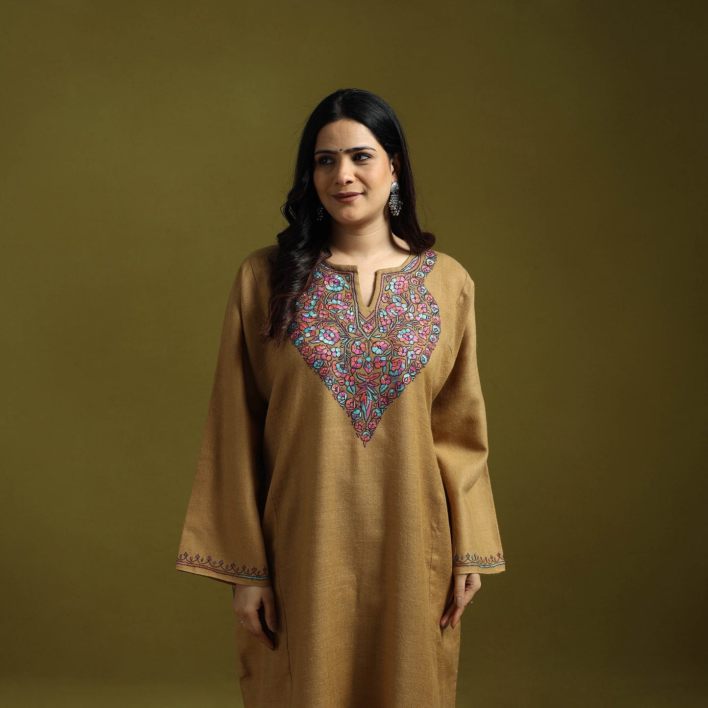 Beige - sozni hand embroidery kashmiri merino wool pheran