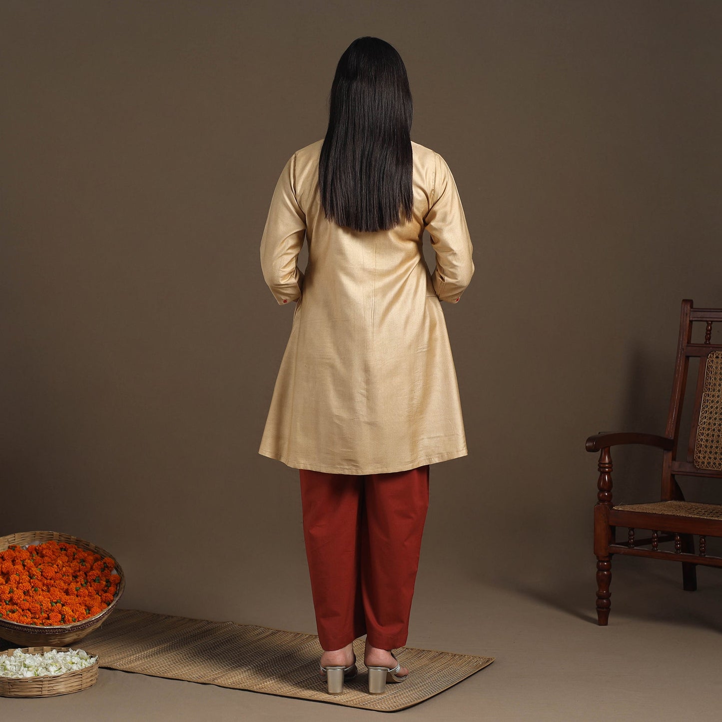 Beige - tussar silk cotton kurta with fine hand embroidery