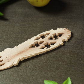  Handmade Udayagiri Beige Wooden Serving Kajur Fork 09
