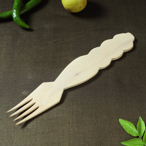  Handmade Udayagiri Beige Wooden Serving Kajur Fork 11