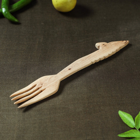  Handmade Udayagiri Beige Wooden Serving Kajur Fork 04