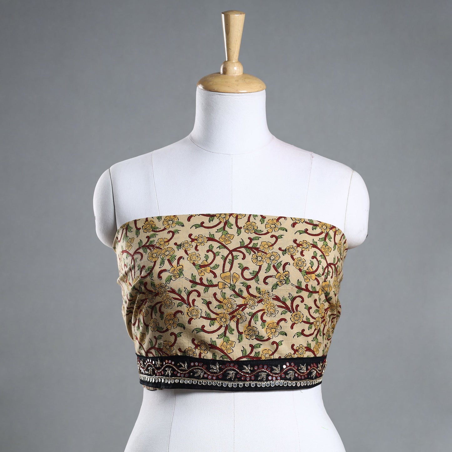 Buy Zardozi Hand Embroidered Sanganeri Cotton Blouse Piece Online at iTokri.com