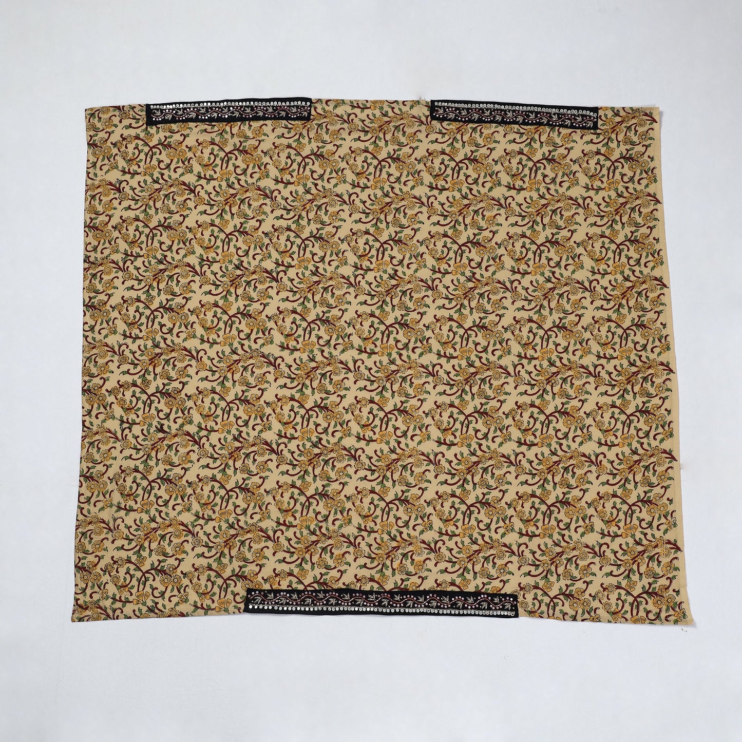 Buy Zardozi Hand Embroidered Sanganeri Cotton Blouse Piece Online at iTokri.com