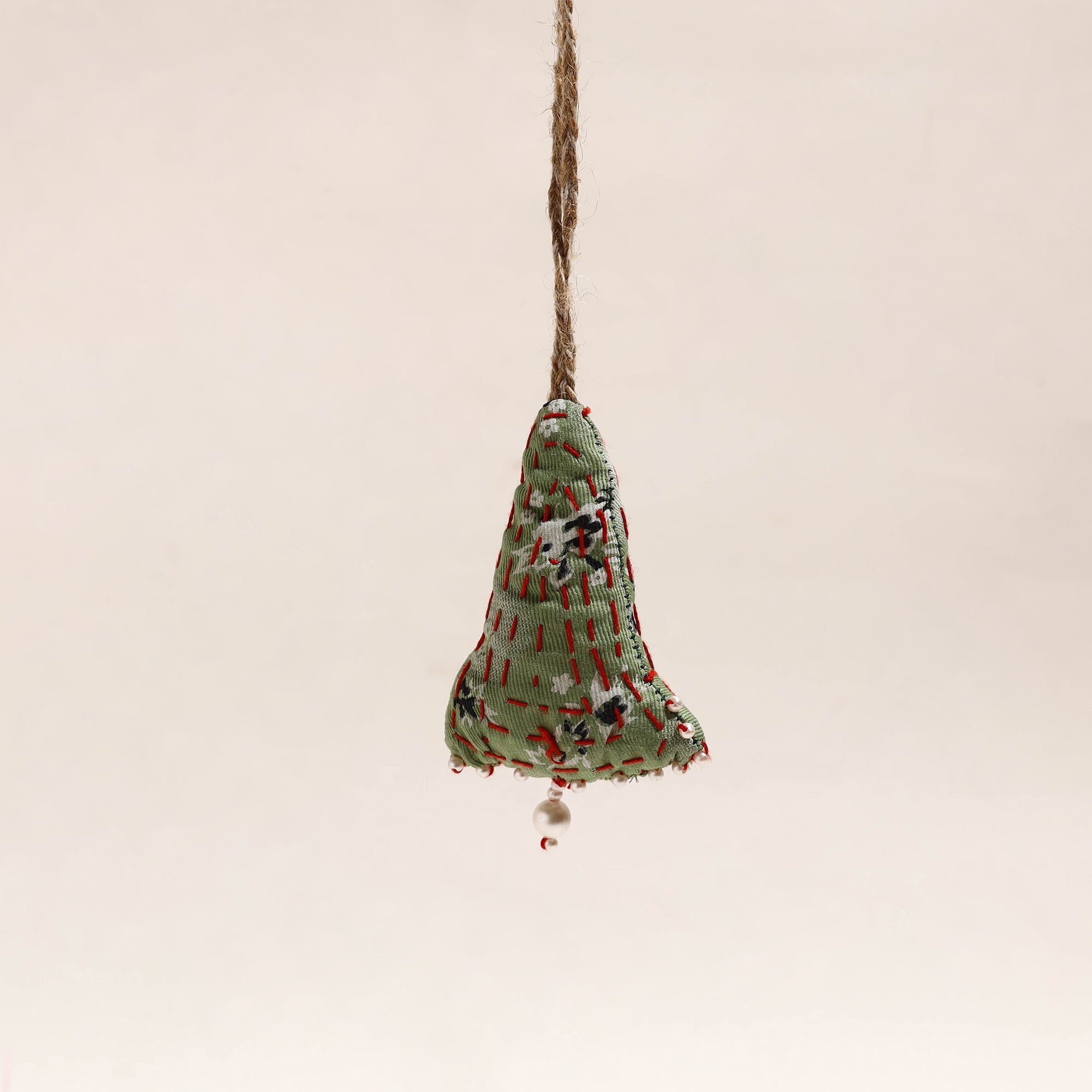 Upcycled Thread & Beadwork X-Mas Decor Hanging