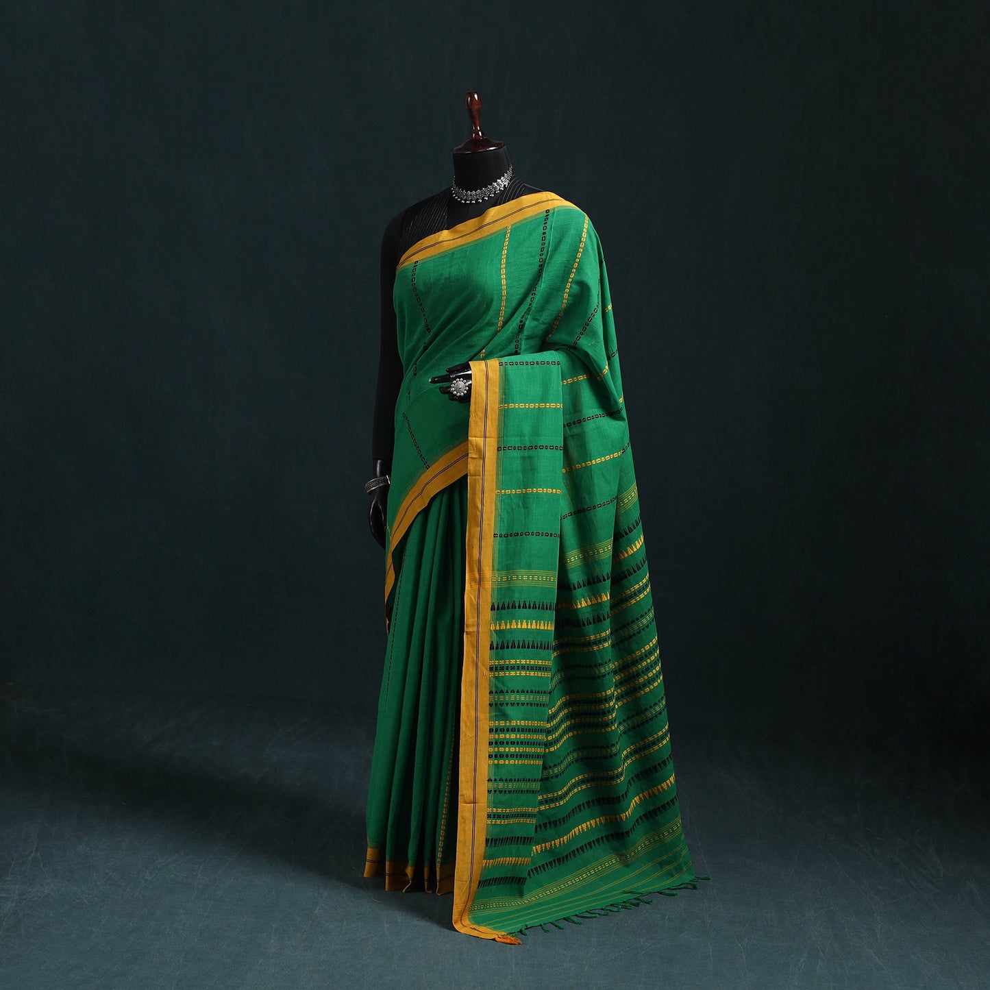 Bengal handwoven cotton begumpuri saree 01 - handcrafted