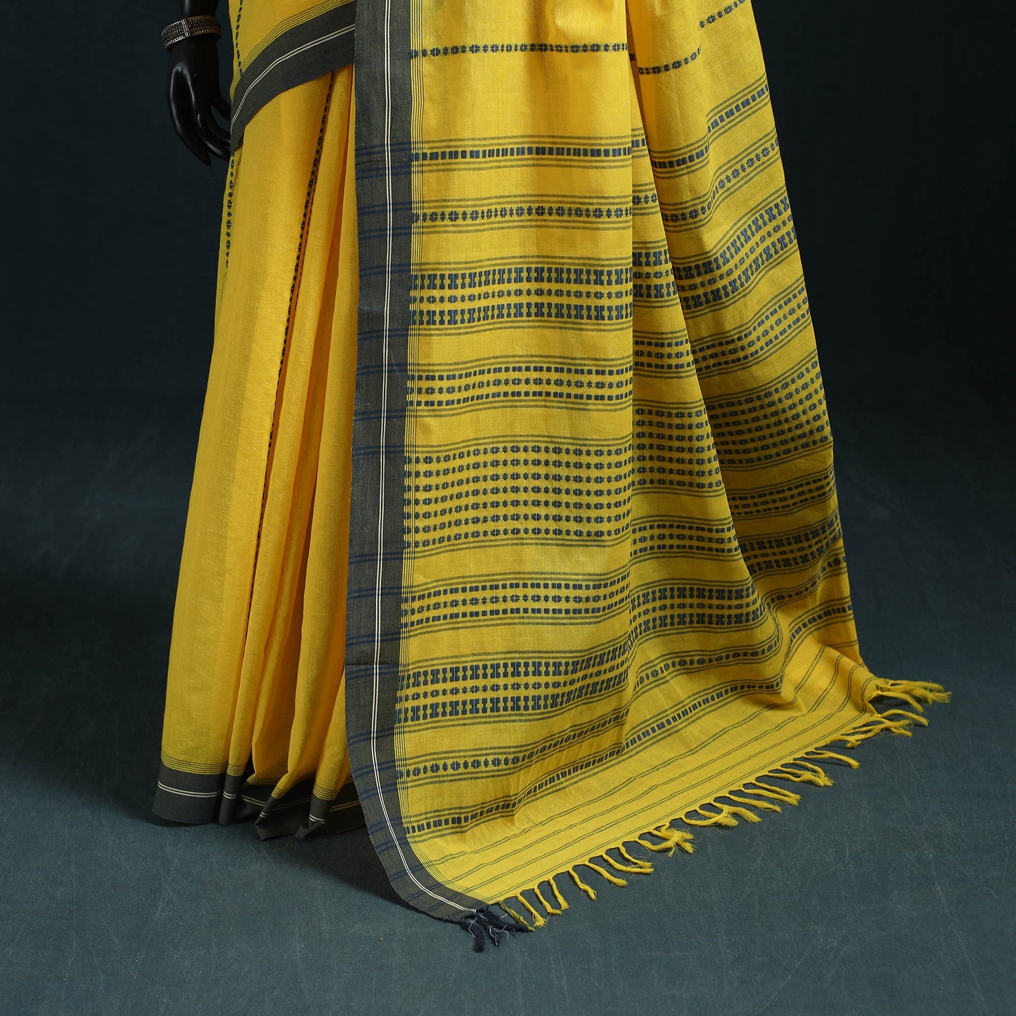 Bengal handwoven cotton begumpuri saree 03 - handcrafted