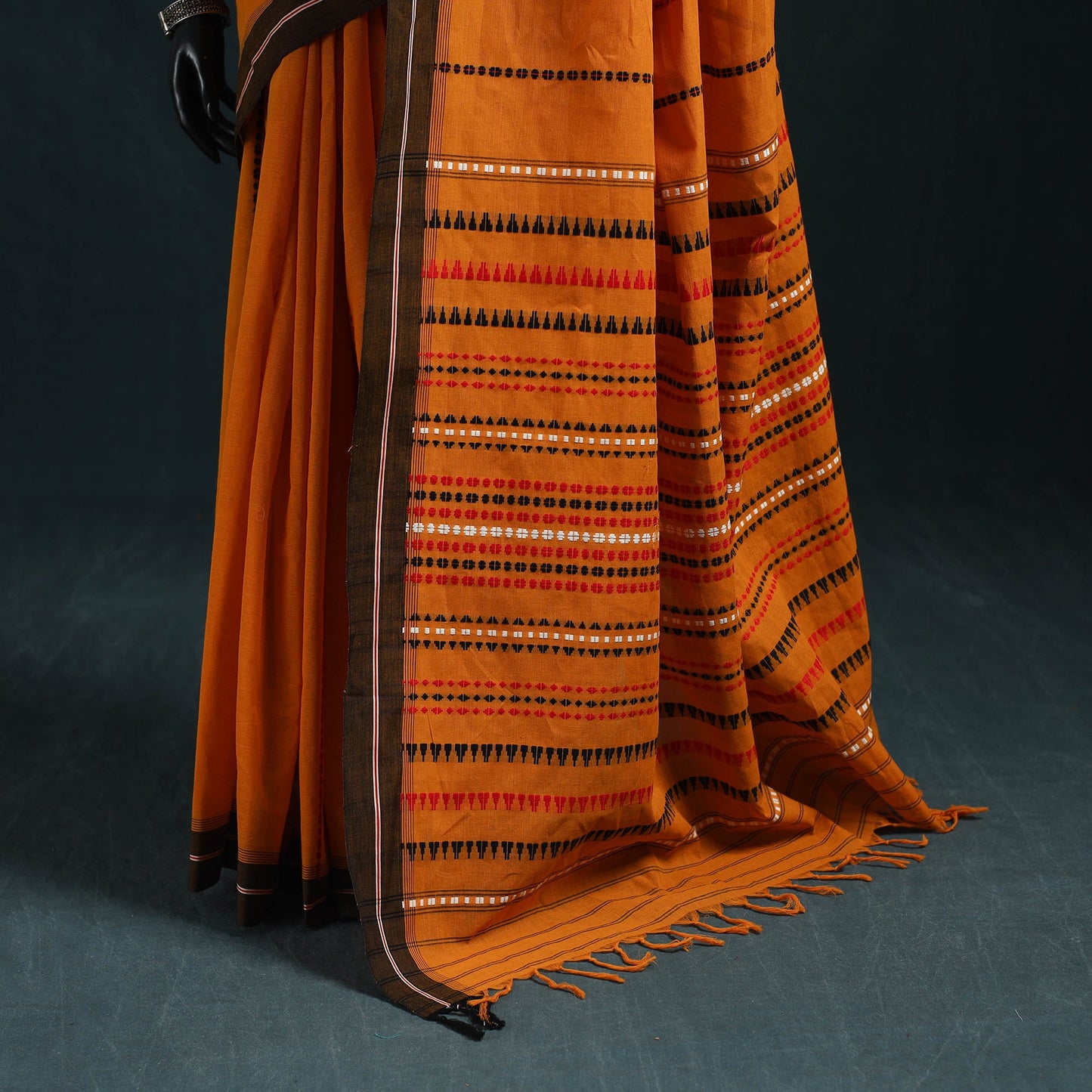 Bengal handwoven cotton begumpuri saree 12 - handcrafted
