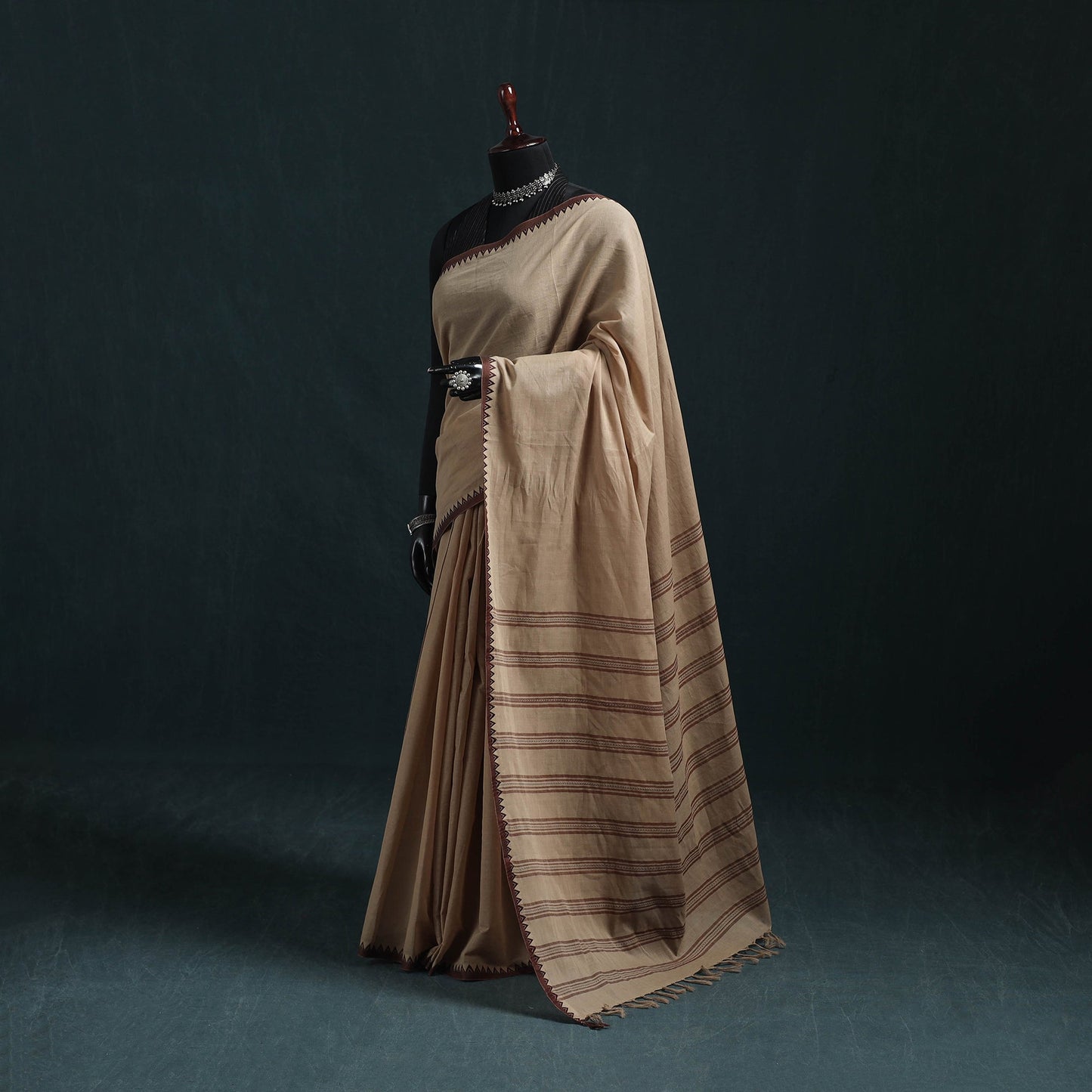 Bengal handwoven cotton begumpuri saree 22 - handcrafted